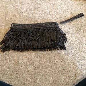 Fringe clutch!